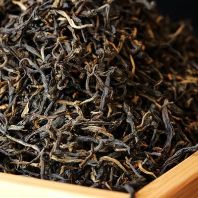 云南凤庆红茶滇红茶古树晒红源头茶农批发传统功夫茶散装20斤箱图2