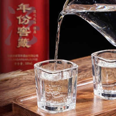 白酒批发礼盒装整箱浓香型酒水年份窖藏纯粮食原浆酒批发白酒图3
