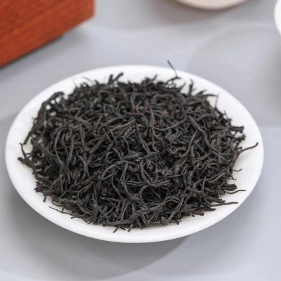 正山小种红茶批发福建高山茶叶正山小种礼盒装新茶蜜香红茶铁罐装图3