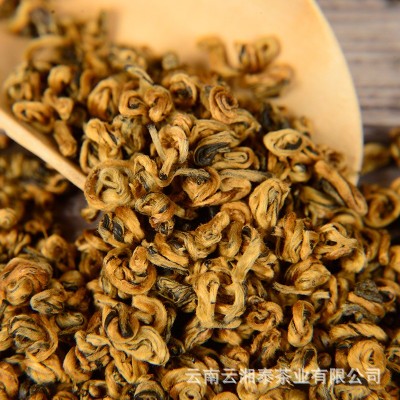 批发2023年云南凤庆早春红茶 滇红蜜香金螺 金芽 500g散装图3