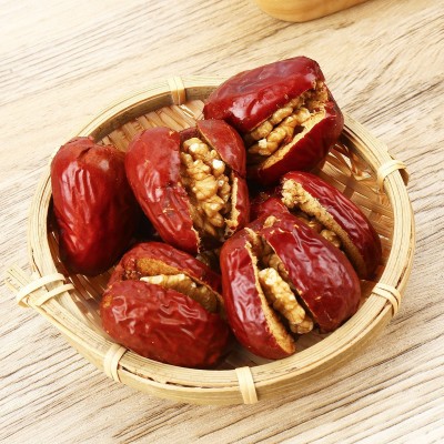 批发枣夹核桃零食红枣大枣休闲零食一件代发图2