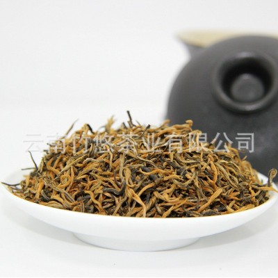 现货供应云南凤庆滇红金丝2023年云南金骏眉细芽单芽红茶散装批发图2