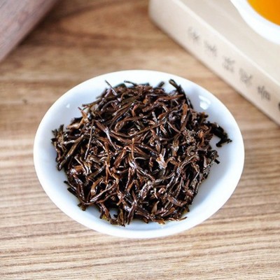 武夷山正山小种红茶武夷金骏眉茶叶蜜香散装批发奶茶店奶茶原料用图2