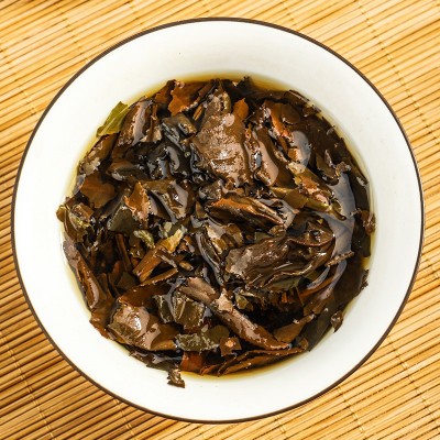 福建老白茶5g松压小砖枣香小茶饼商务白茶便携装茶叶散装图3