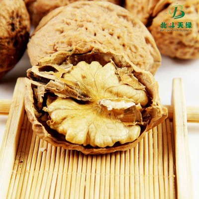 大果核桃散装皮薄肉厚核桃坚果年货零食干果核桃基地现货批发核桃图3