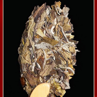 遵义老白茶饼明前采原料花香贵州高山茶批发357g散装茶叶图4