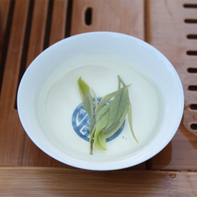 2021年新茶 竺之润牌安吉白茶雨前茶二级250克 茶场直销批发绿茶图5