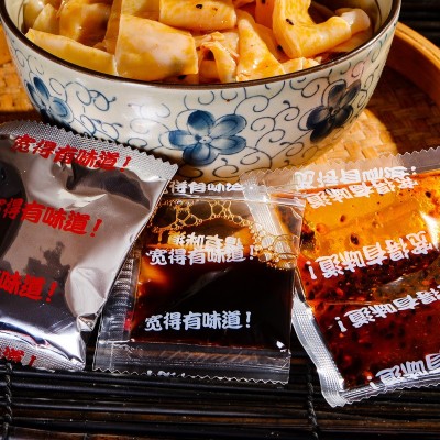 阿宽红油面皮20袋整箱 非油炸酸辣味方便面铺盖面袋装螺蛳粉批发图3