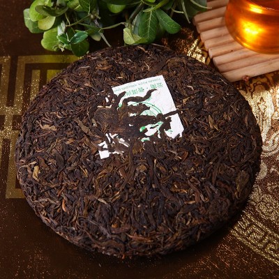 十年云南普洱茶357克 吉顺号干仓老茶 手工揉制普洱生茶饼蒸饼图3