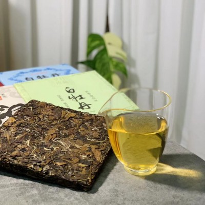 陈年白牡丹2015年高海拔原料老白茶砖200g厂家茶叶批发电商专供图3