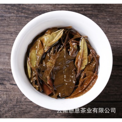 批发云南古树茶2018福鼎白茶200克白牡丹龙珠枣香药香罐装图4