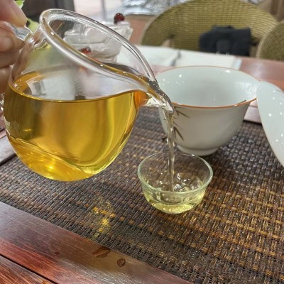 【特级半曲】云南凤庆滇红茶 蜜香半曲 单芽金丝古树红茶特级红茶图4