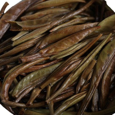 云南普洱生茶 2023白毫银针月光白单芽小芽大白毫明前春茶 老树茶图5
