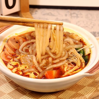 正宗东北大妈麻辣砂锅土豆粉袋装方便速食麻辣烫鲜粗酸辣米粉米线图4