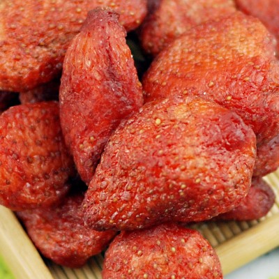 四季屋草莓干10斤/箱散称独立包装网红休闲小吃零食工厂直供批发图2