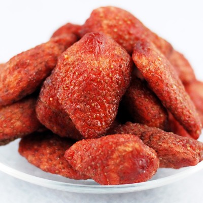 四季屋草莓干10斤/箱散称独立包装网红休闲小吃零食工厂直供批发图3