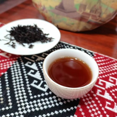 普洱茶源头茶厂批名山名寨老班章冰岛曼松老树纯料1kg普洱熟茶砖图4