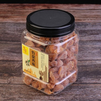 批发香港品牌休闲零食品雄鹰牌竹盐黄皮350g罐装蜜饯果脯果干图4