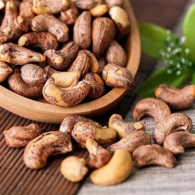 现货批发大颗粒腰果仁散装原味盐焗腰果干果休闲零食250g袋装图4