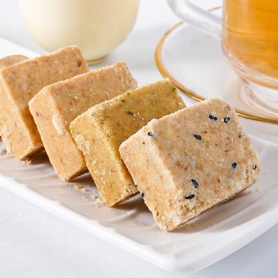 【整箱8O袋】压缩饼干五谷杂粮饱腹代餐户外早餐学生零食抗饿充饥图5