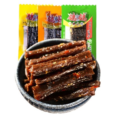 鸽鸽豆角干辣条网红休闲食品怀旧麻辣儿时江西特色厂家一件代发图5