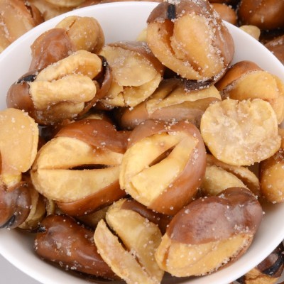 一件代发脱壳蚕豆网红烤五香香辣兰花豆独立袋装零食坚果蒜香下酒图5