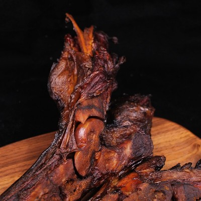 厂家烟熏腊猪脚湖南特产年货猪蹄子前大腿肉农家自制腌腊味猪手图4