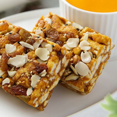 角力士桃仁黑糖味沙琪玛办公室休闲小零食宿舍代餐糕点蔓越莓图4