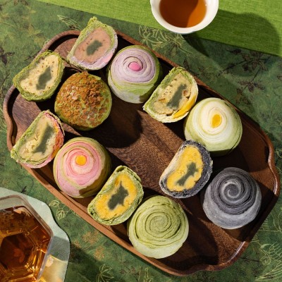 手工酥皮月饼蛋黄酥龙井茶酥传统中式糕点伴手礼中秋月饼厂家直销图3