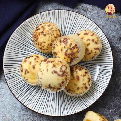 广式茶点蛋黄流心蒸休闲12个装一包早餐点心休闲速冻餐饮蛋糕食品图2