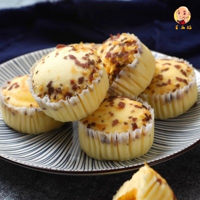 广式茶点蛋黄流心蒸休闲12个装一包早餐点心休闲速冻餐饮蛋糕食品图3