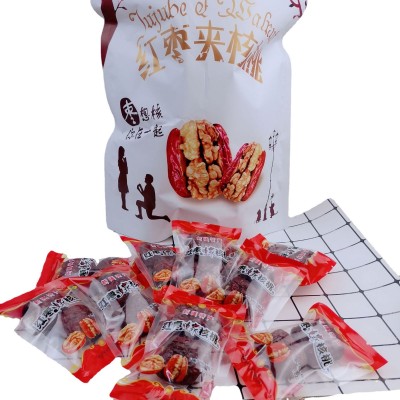 新疆特产灰枣夹核桃500g 独立小包装孕妇零食 2颗装枣夹核桃图5
